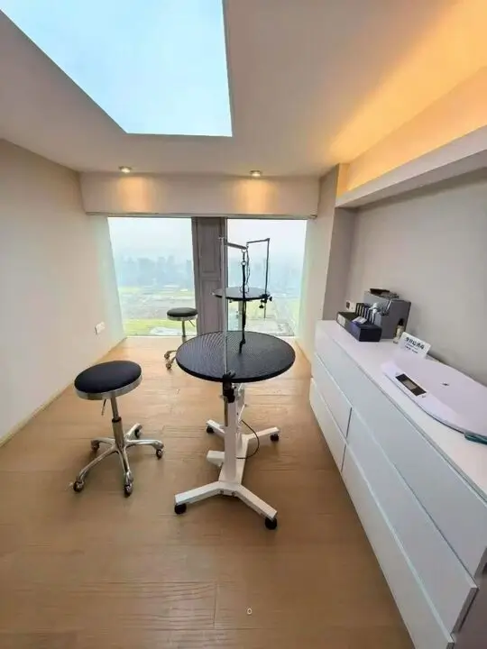 PillarVet Grooming Table